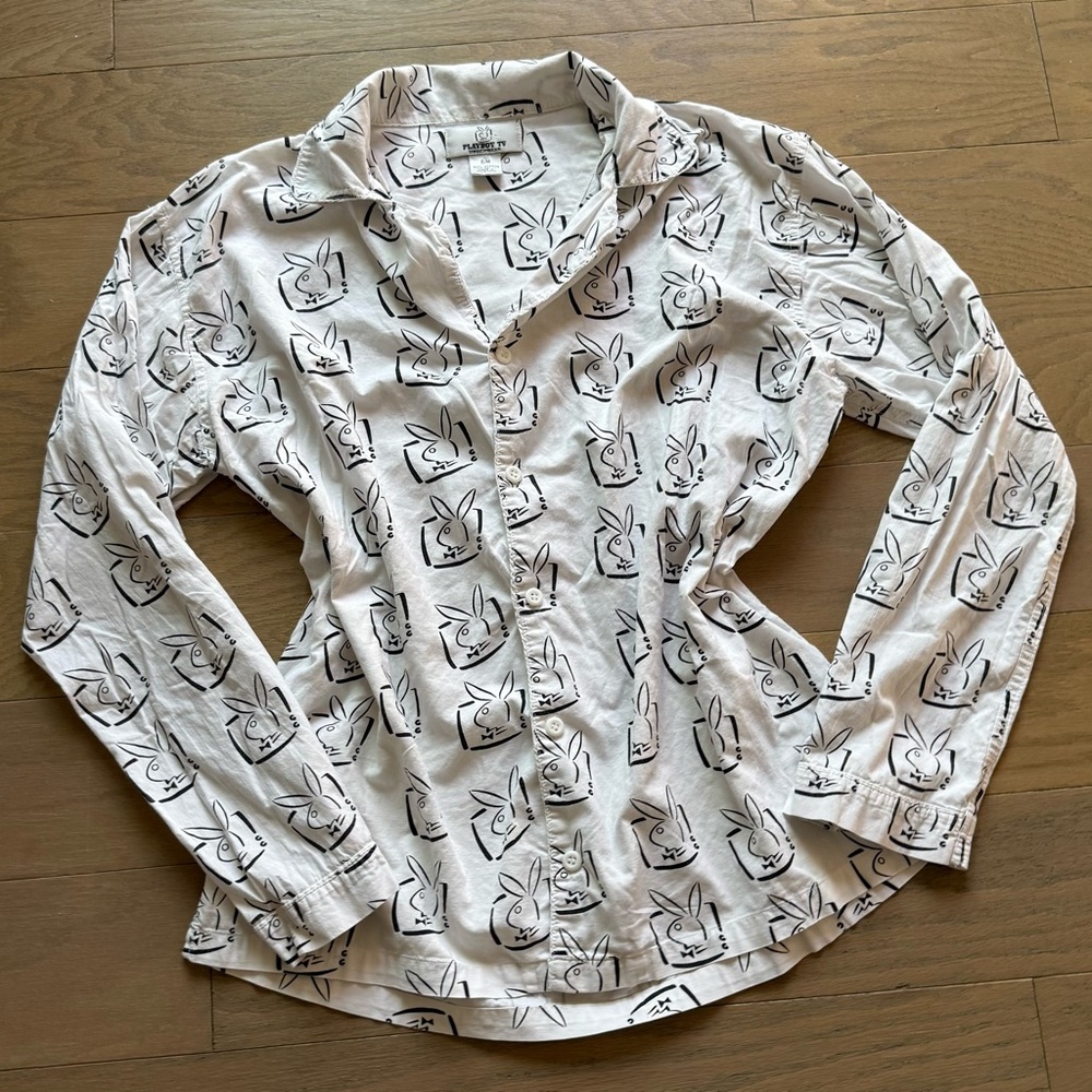 Vintage Playboy TV Button up Top